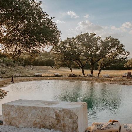 Vila Hummingbird Haus - Hill Country Views On 20 Acres With Firepit Spring Branch Exteriér fotografie